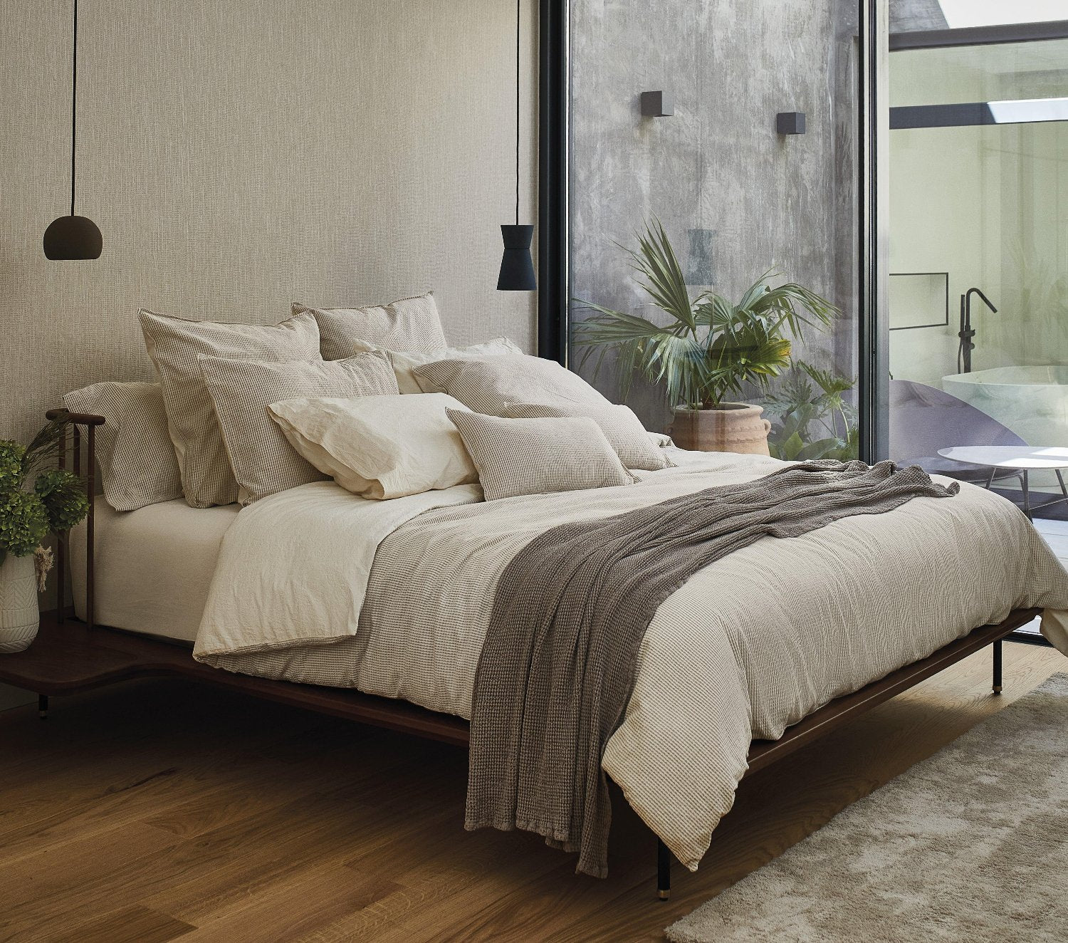 Barcelona. Cotton Jacquard Bed Set - SOWL