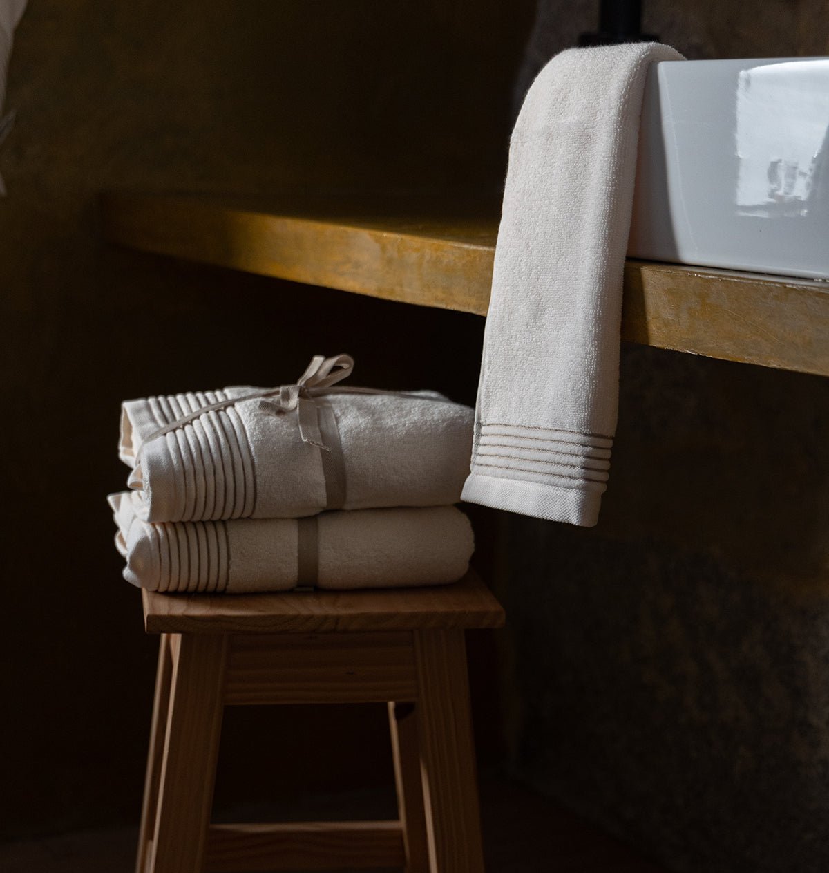 Serene Bliss Fluffy Bath Towel - Dive into serenity with this blissfully soft bath towel in a tranquil shade. Luxuriously plush and absorbent, perfect for enveloping yourself in comfort after a soothing bath or shower.