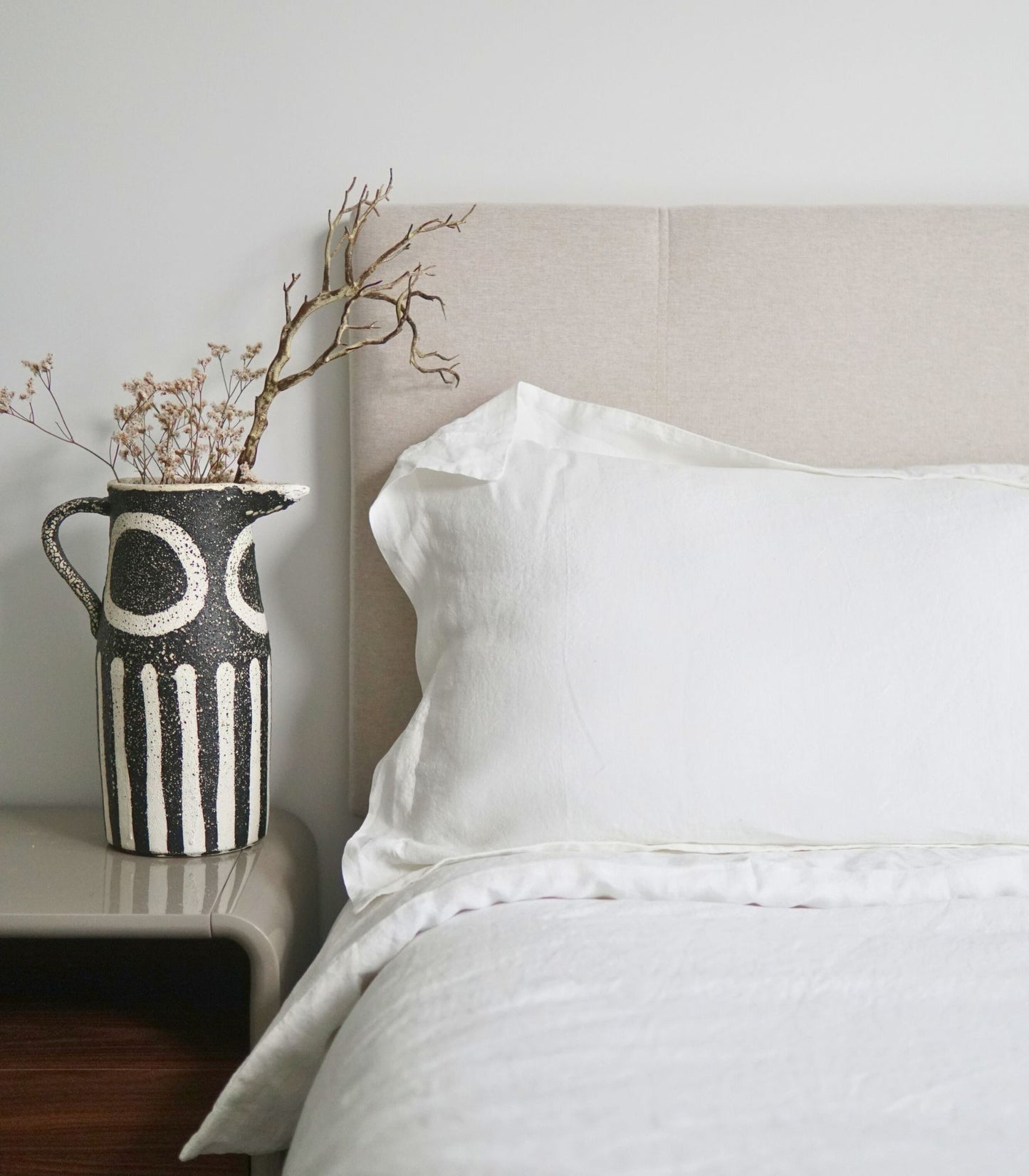 Bed Linen. Top Sheet. Milan. White