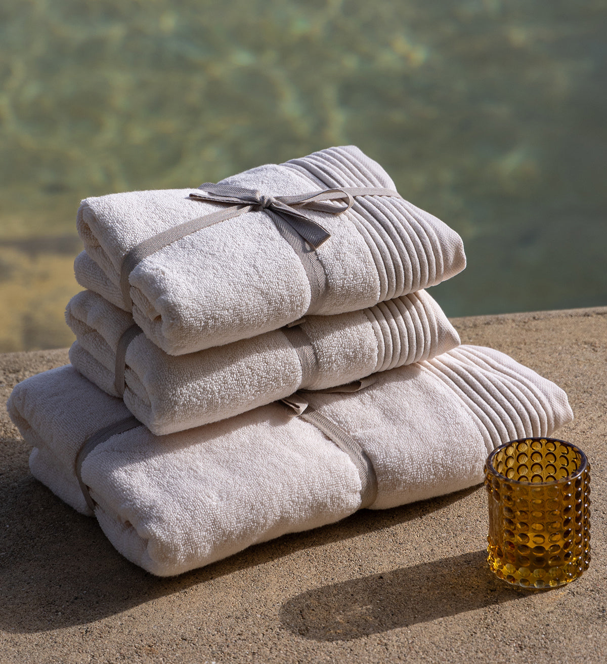 Serene Bliss Fluffy Bath Towel - Dive into serenity with this blissfully soft bath towel in a tranquil shade. Luxuriously plush and absorbent, perfect for enveloping yourself in comfort after a soothing bath or shower. 